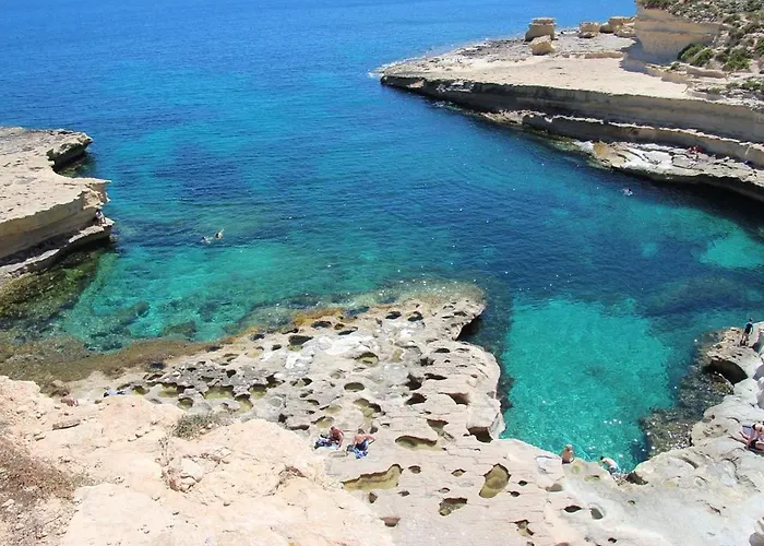 Valley View Serene Malta Apartment